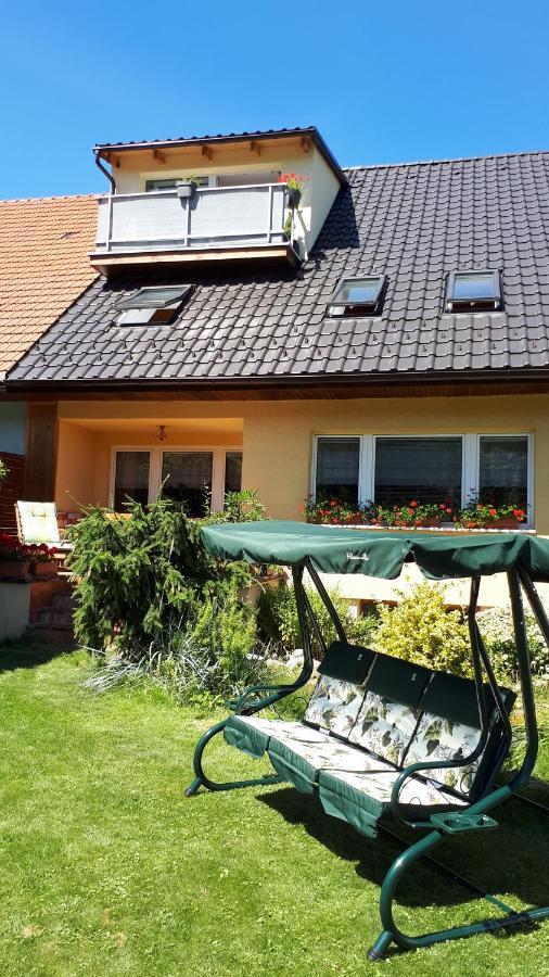 Liptovský MikulášPenzion Piano公寓 外观 照片