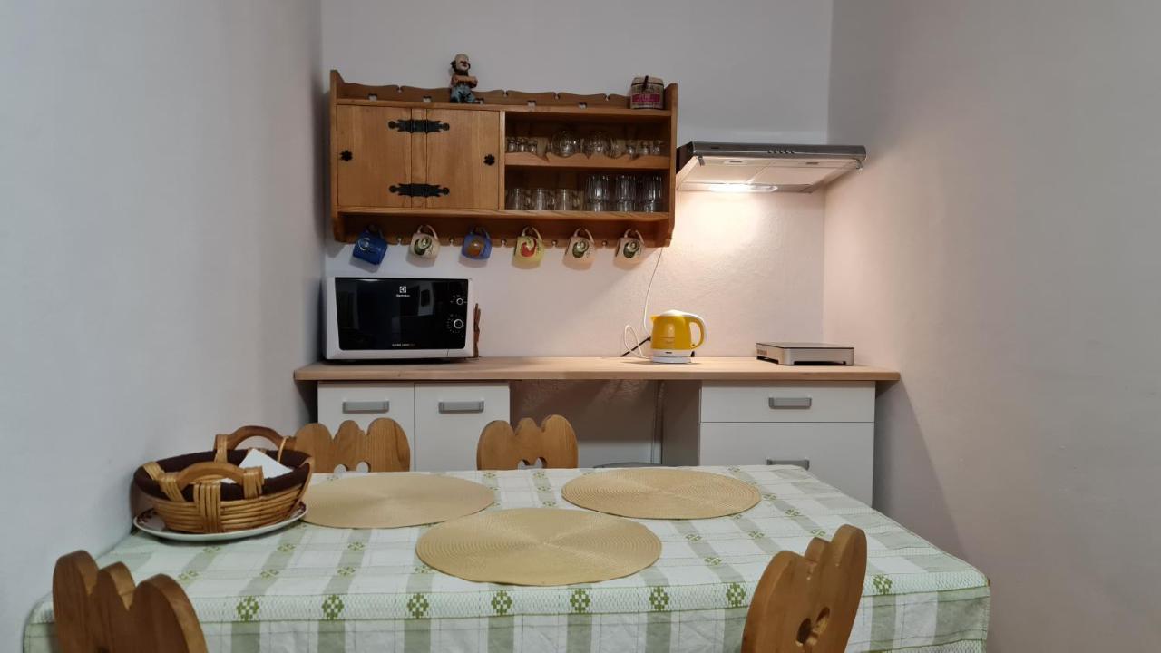 Liptovský MikulášPenzion Piano公寓 外观 照片